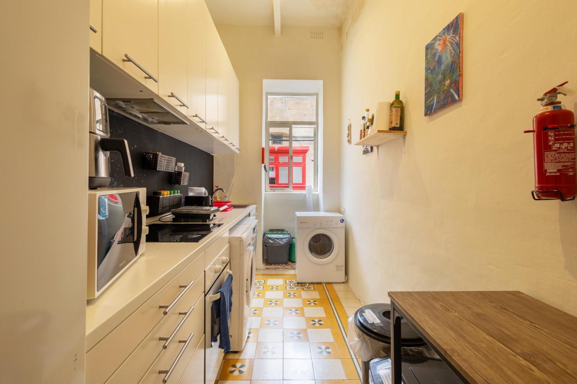 Quiet Ensuite Budget Twin Room 슬리에마 외부 사진